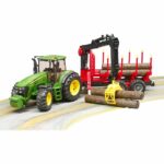 Tracteur JOHN DEERE 7930 avec remorque forestière et 4 rondins de bois