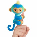 Fingerlings Le bébé Singe interactif