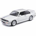 Burago - May Cheong Group - BMW M3 Series de 1988 - Jantes BBS et Bandes M - Voiture Miniature à l'échelle 1:24